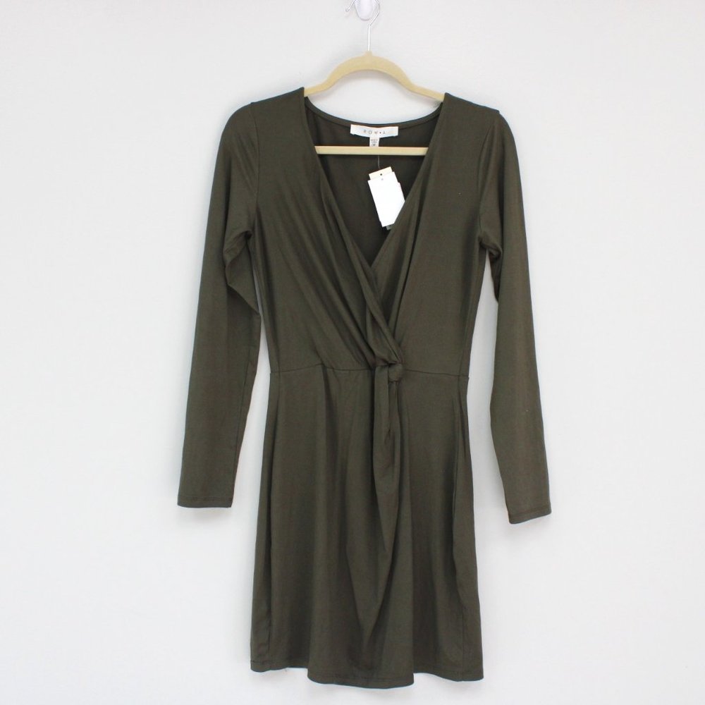 Row A Huntergreen Cute Wrap Dress Size M